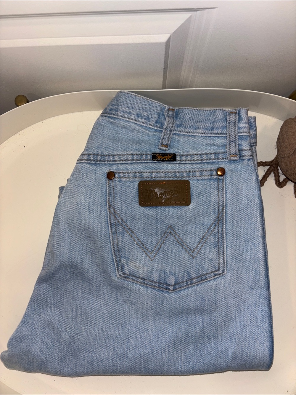 EUC Wrangler Light Blue Denim Jeans